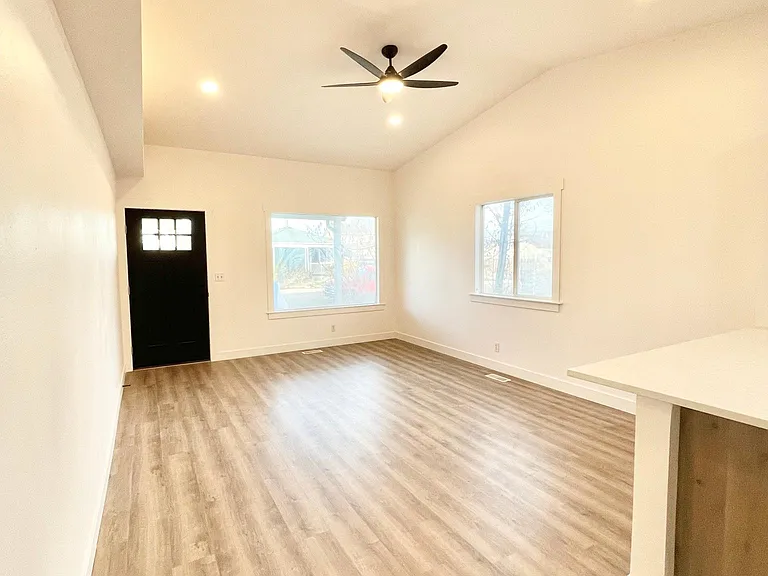 7913 W Colehaven Ct — Photo 3