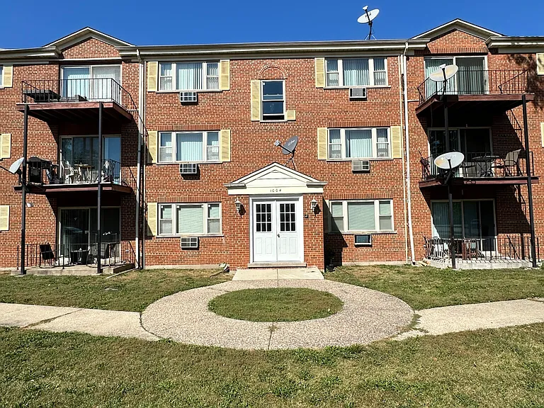 1653 Oakwood Ave #2C — Photo 8