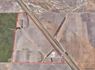 18811 Volta Rd, Los Banos, CA 93635