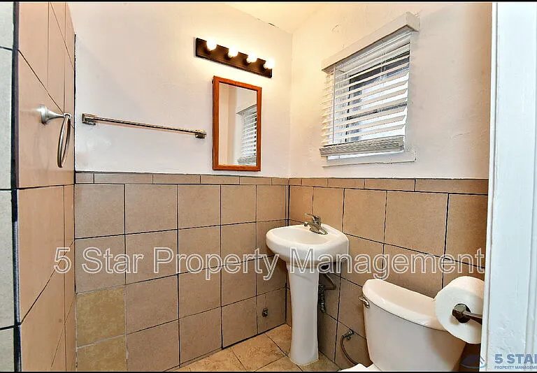 1910A Olive Ave — Photo 19