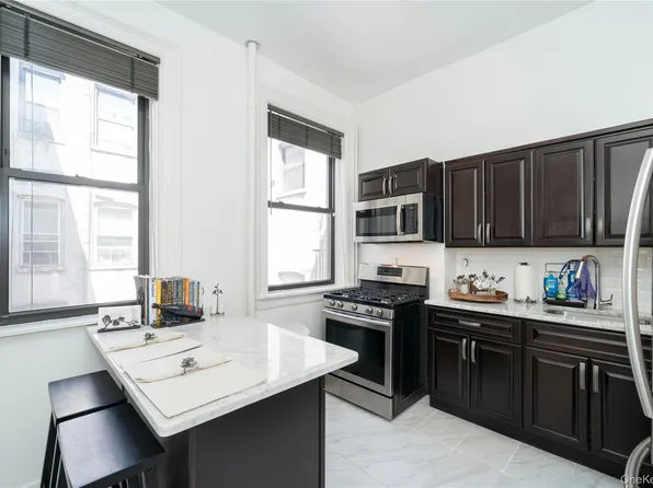 92 Hamilton Avenue #5E, Yonkers, NY 10705