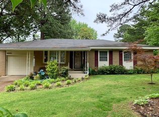 275 College Heights Dr, Batesville, AR 72501