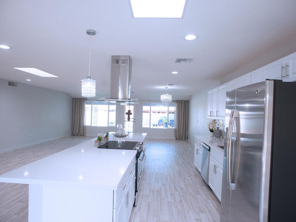1st image of 10721 W Tropicana Cir