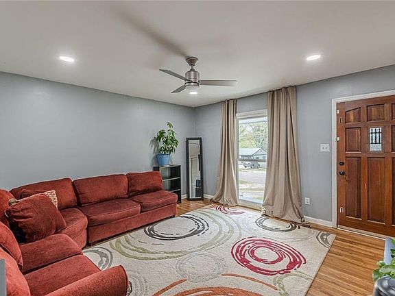 5th image of 4558 Ryan Rd