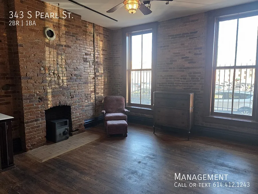Unique Historic Downtown Living — Photo 3