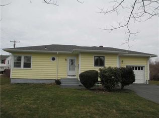 48 Forest Ave, Middletown, RI 02842