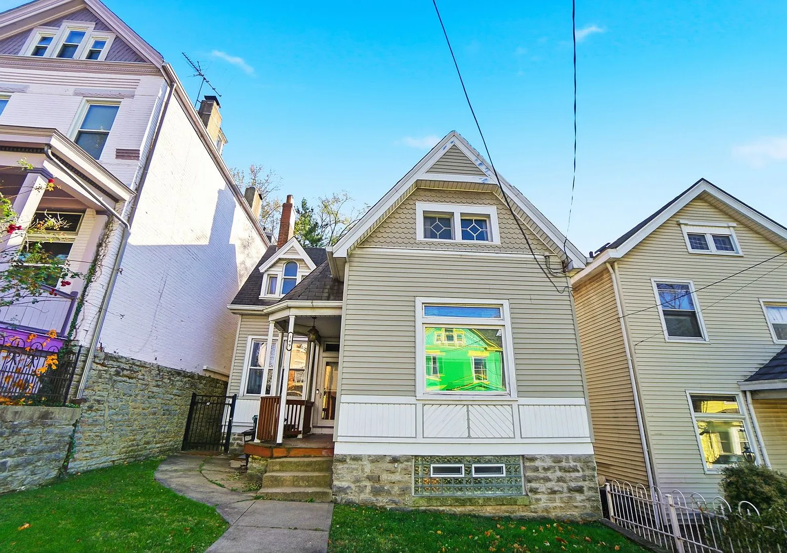 Five Bedroom Available for 26-27 School Year! — Photo 1