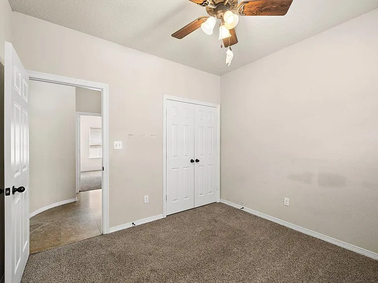 18319 Hillingdon Ln — Photo 22