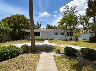 241 14th Ave S, Naples, FL 34102