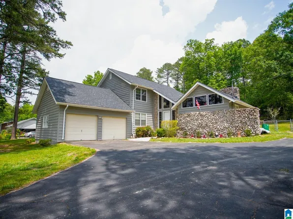 950 Angel Dr, Jacksonville, AL 36265