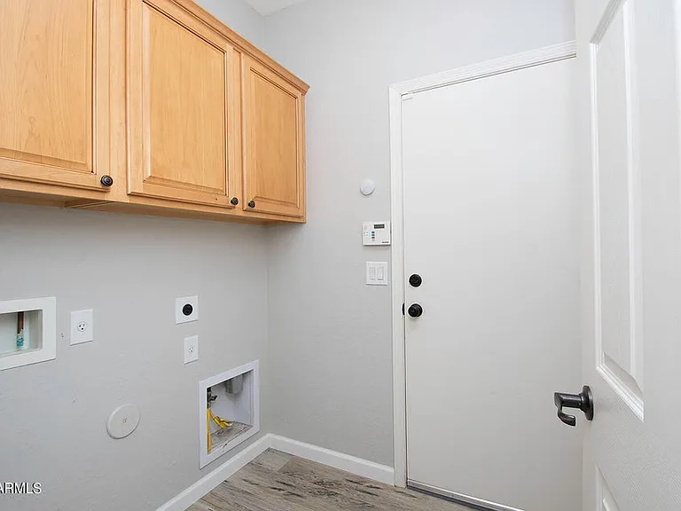 232 W Stanley Ave — Photo 15