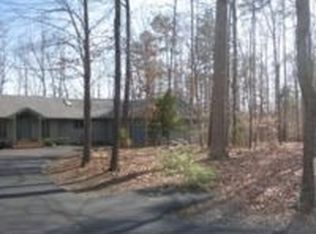 4 Landslide Ct, Palmyra, VA 22963