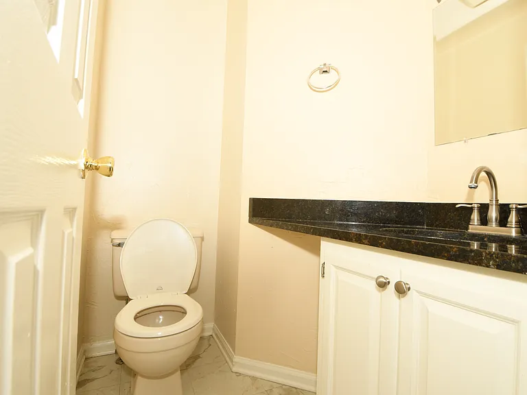 7802 Mistic View Ct — Photo 21