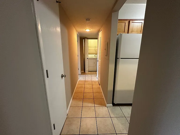 Coventry Court West Apartments — Photo 45