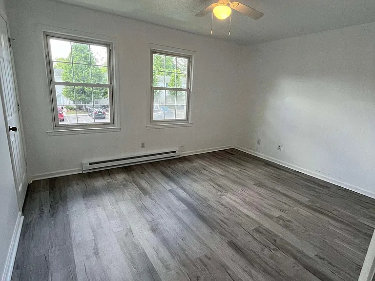 31 Deerfield Dr — Photo 10