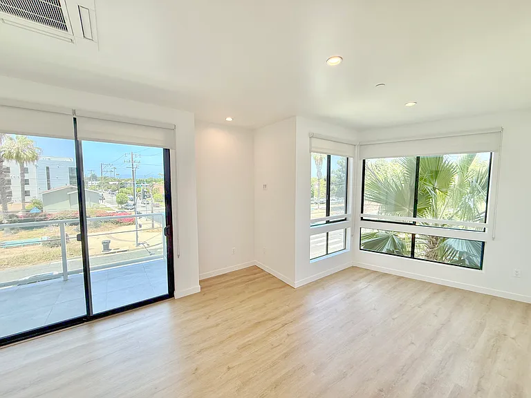 11500 Culver Blvd #300 — Photo 2