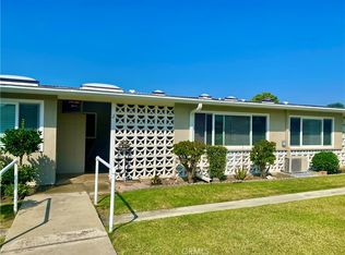 1543 Monterey Rd #M2-24J, Seal Beach, CA 90740