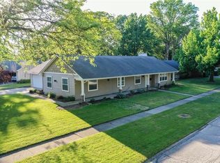 480 Cranston Dr, Berea, OH 44017