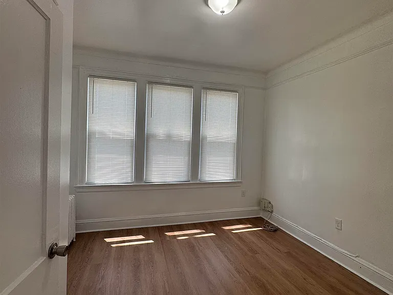 388 Fulton Ave #2 — Photo 3