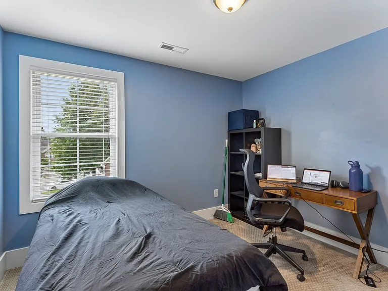 22 Twin Oaks Dr — Photo 19