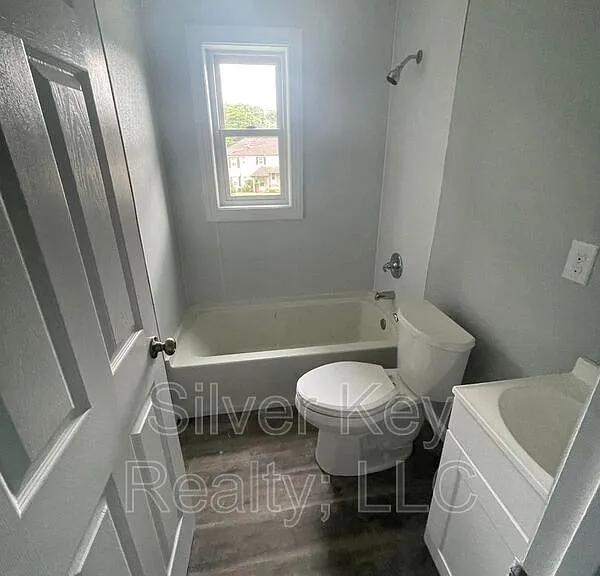 804 Ingleside Ave #3 — Photo 8