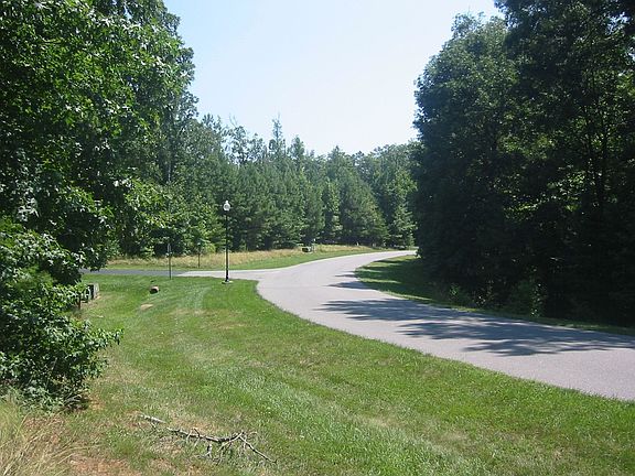 view of lot from street