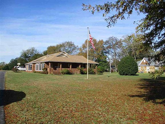 2nd image of 2372 Old Gurley Pike