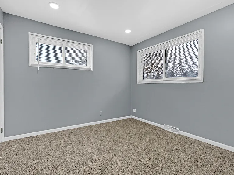 9457 Kenton Ave #F — Photo 14