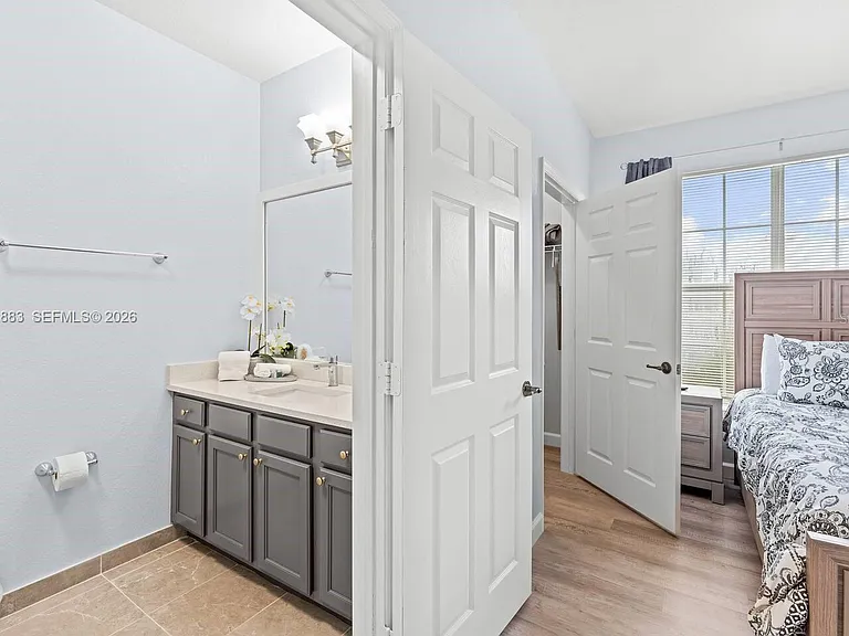 3175 Feltrim Pl #305 — Photo 12