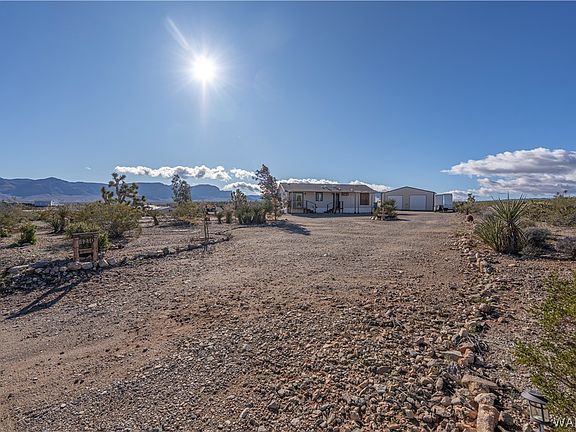 3rd image of 1210 W Campanile Drive