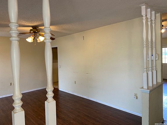 5th image of 5807 OAK RUN ST