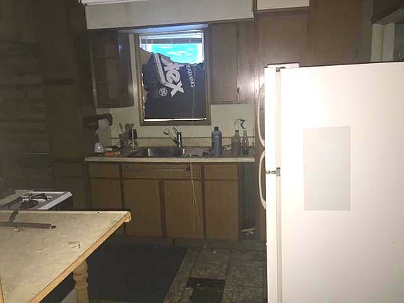 5th image of 232 S Ferree St