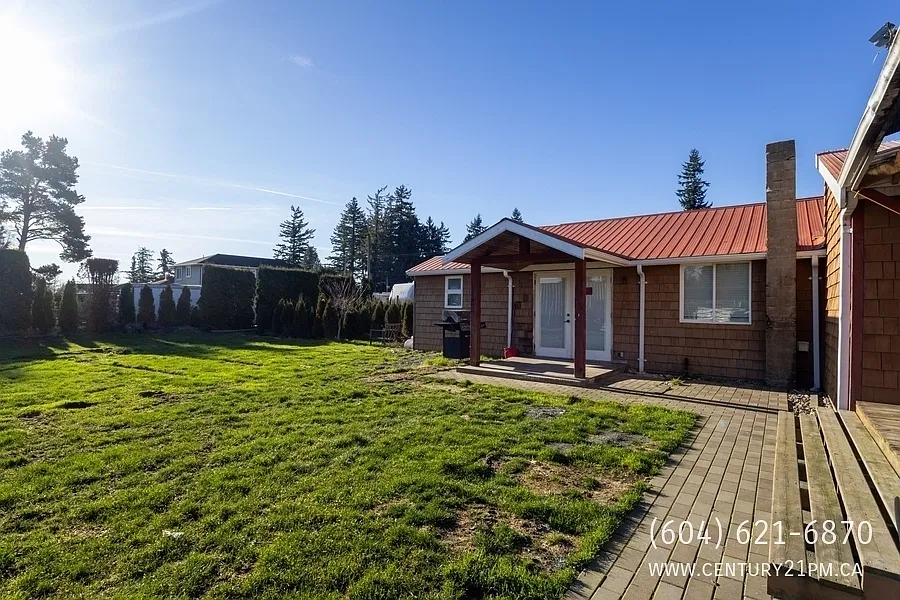 1408 Clearbrook Rd — Photo 2