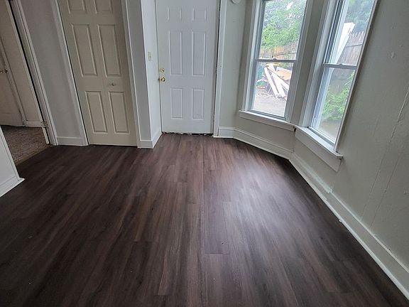 4th image of 623 N Queen St #2ea1dcdb9