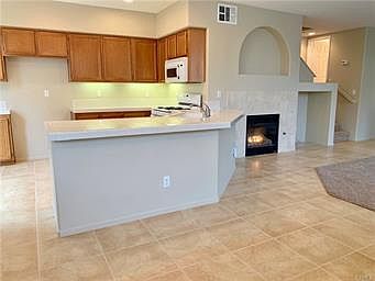 5th image of 41719 Timberwood Ave