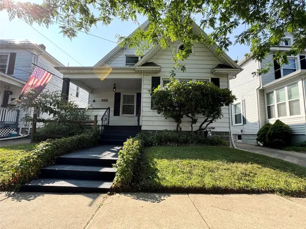 715 E 31st St, Erie, PA 16504