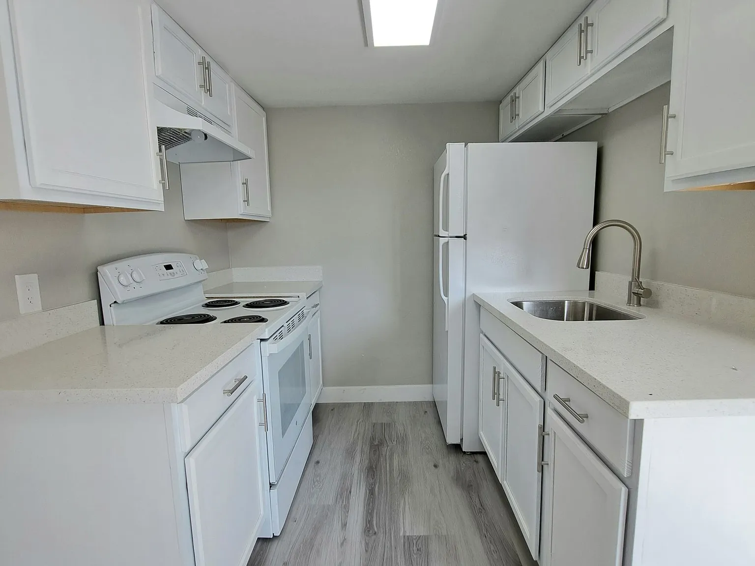 2556 South Van Patten Street — Photo 1