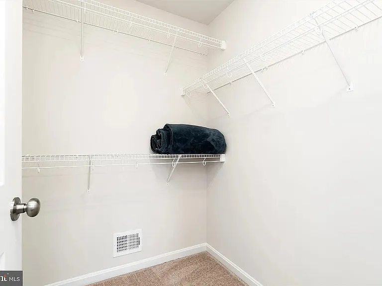 44 Stembogan Ct — Photo 32
