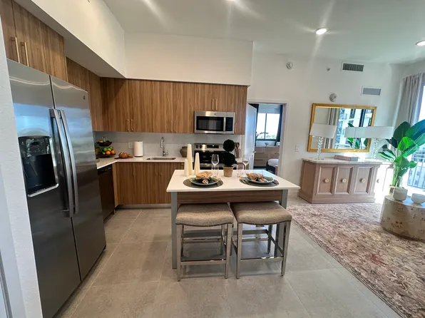 1937 Madison St #B2, Hollywood, FL 33020