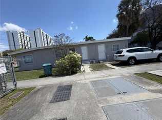 10793 SW 6th St, Miami, FL 33174