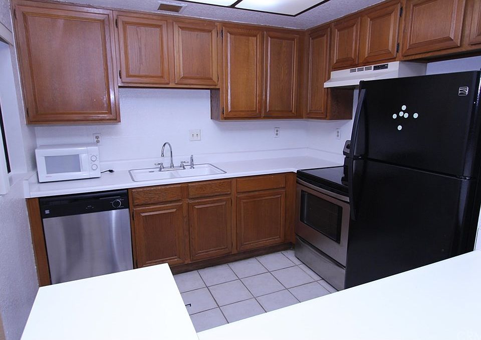 1st image of 22790 Lakeway Dr Unit 463