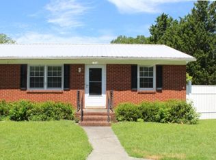 106 Foxberry Cir #A, Greenville, NC 27858