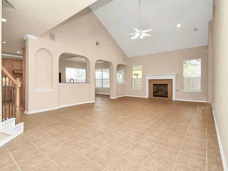 2504 Harbor Chase Dr — Photo 9