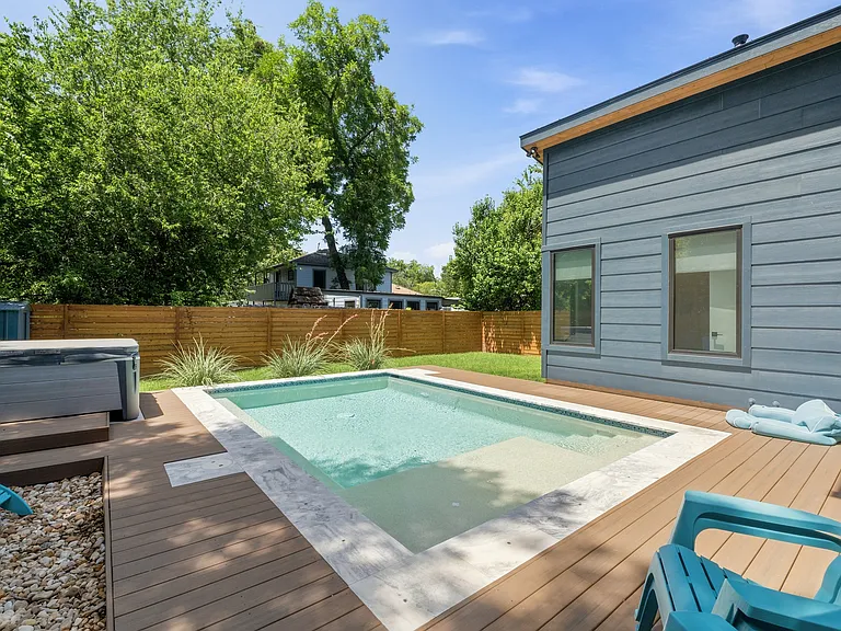 4801 Munson St — Photo 32
