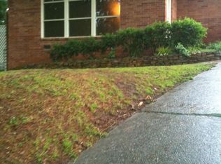 306 Pine Valley Dr, Warner Robins, GA 31088