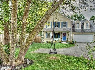 33 Tanner Ave, Warwick, RI 02886