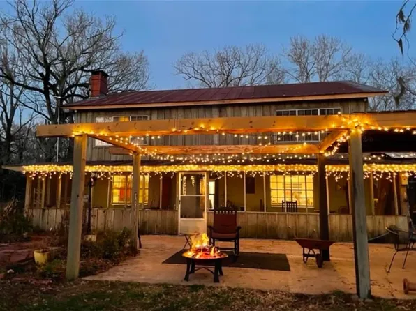 674 Boggy Bayou Rd, Marksville, LA 71351