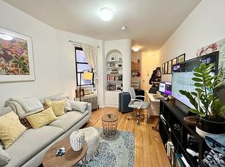 226 E 6th St APT 3B, New York, NY 10003