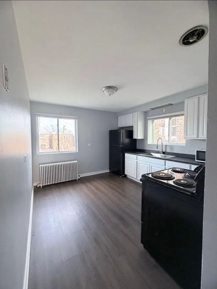 Building Photo - 1819 Kenilworth Ave #2