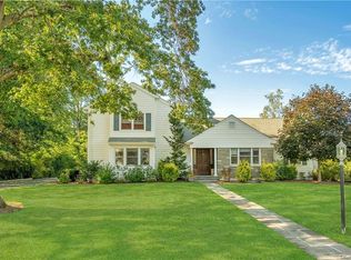 97 Brookby Rd, Scarsdale, NY 10583